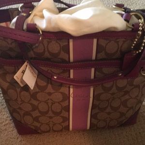 Coach brand NWT Sold-out Limited edition khaki/ber